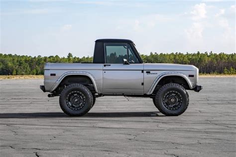 1967 Early Ford Bronco Half Cab Ford Bronco Classic Ford Broncos