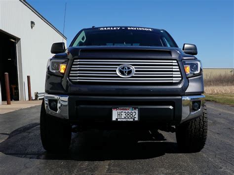 2014 Toyota Tundra - 20x9 XD Series Wheels 305/55R20 Toyo Tires