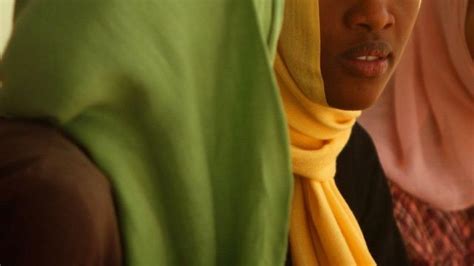 سوڈانی خواتین میں شادی سے قبل اعضائے مخصوصہ کٹوانے کا رجحان کیوں بڑھ رہا ہے؟ Bbc News اردو