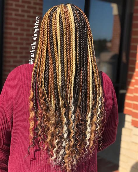 25 Two Color Knotless Braids Marioncorrin