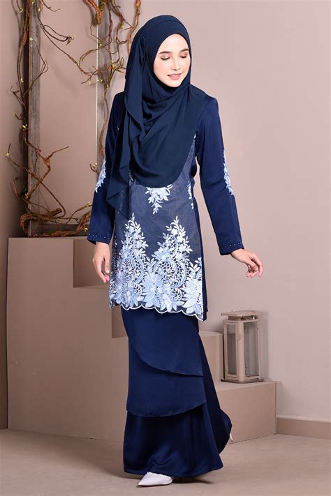 Baju raya design terkini dan termurah. 20+ Trend Terbaru 2019 Navy Blue Warna Baju Raya 2020 ...