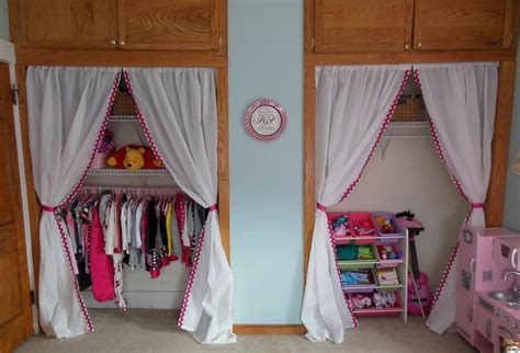 Diy door curtain long service life.people can make it by themself excel. Real Livin With HSB: DIY Closet Curtains
