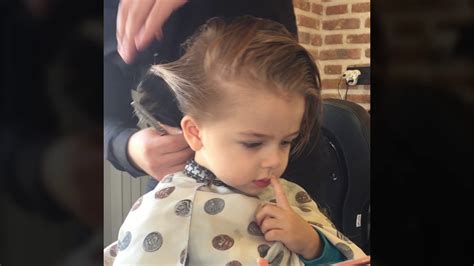 Kiz çocugu küt kesim saç modelleri. Mete'nin Saç Kesimi | İmren Gürsoy | Baby Haircut - YouTube