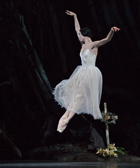 Natalia Osipova In Giselle Dave Morgan Courtesy The Royal Opera