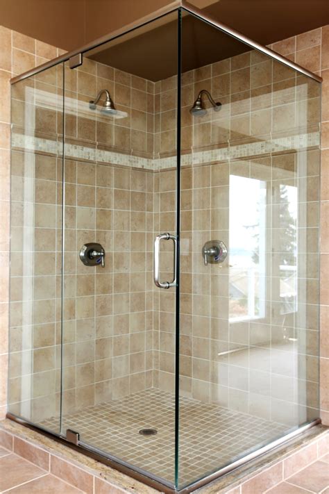 Replacement Showers | Pittsburgh Bathroom Remodelers | Legacy Remodeling