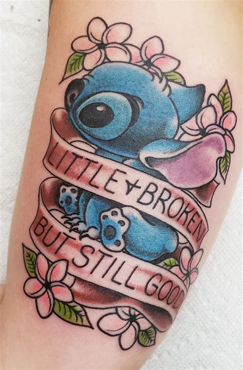 Lilo And Stitch Tattoo Tatuaje De Lilo Y Stich Tatuaje De Puntada