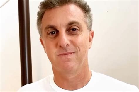 Luciano huck was born on september 3, 1971 in são paulo, são paulo, brazil. Luciano Huck diz que tem colegas que pegaram coronavírus ...