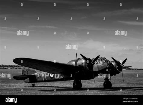 Flying Legends Duxford Stock Photo Alamy