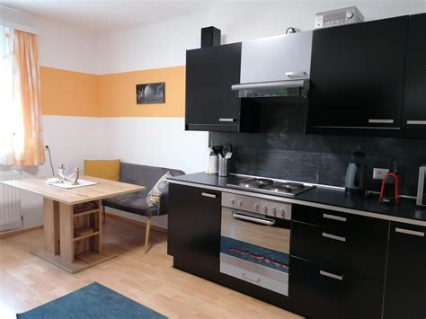 Falls sie nähre informationen haben möchten, dann sind sie auf unserer homepage herzlich willkommen. 1 Zimmer Wohnung in Nahe FH und Klinikum - Wohnung in St ...