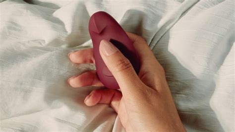 The Dame Pom Is A Vibrator Designed For Your Hand