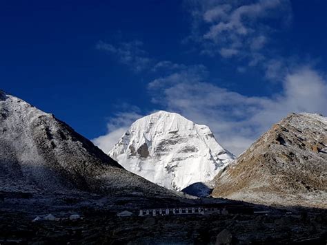Kailash parvat wallpapers is a personalization app developed by creativefins. Kailash Parvat Wallpaper Desktop - Mount Kailash Wallpapers Wallpaper Cave - Find over 8 of the ...