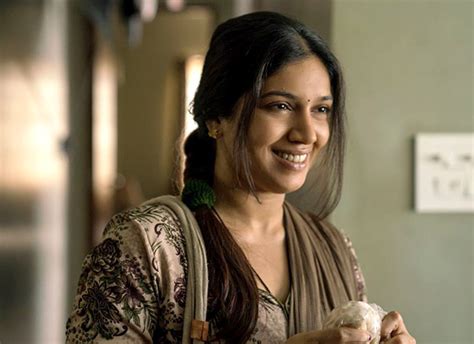 Bhumi Pednekar Confesses That She Was Nervous About The Lovemaking Scene In Zoya Akhtars