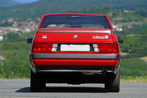 Dowiedz się więcej na po 110 latach od narodzin marki, alfa romeo powraca do swoich korzeni, wskrzeszając jedną z legend w swojej historii i całej motoryzacji: Alfa Romeo 75 2.5 V6 Quadrifoglio Oro/Milano 85 > 87 ...