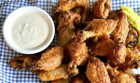 This sauce is spicy, sweet, and garlicky. Spicy Marinated Chicken Wings with Creamy BBQ Dipping ...