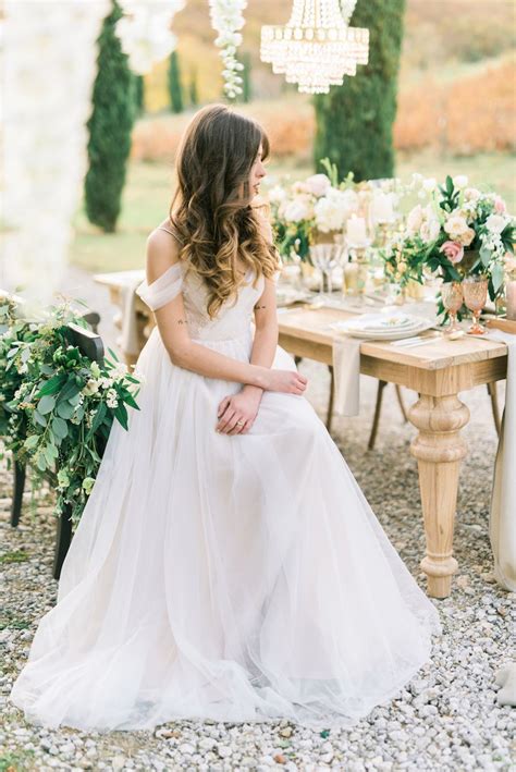 Chalky Garden Wedding Inspiration In An Italian Villa ⋆ Ruffled