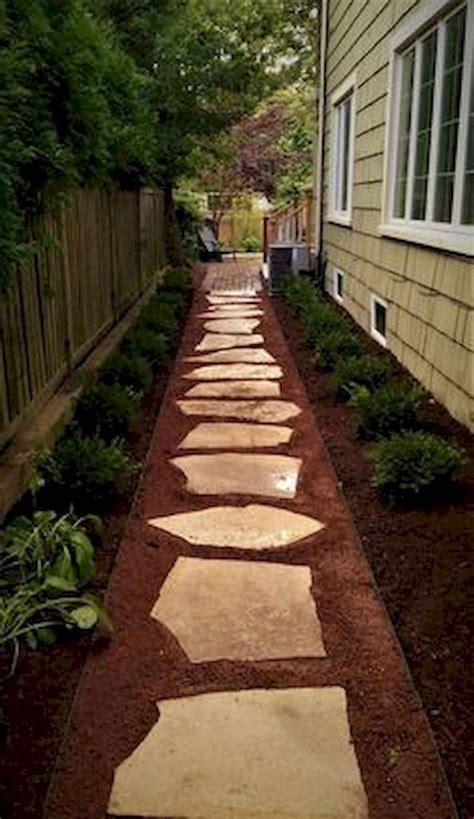 90 Awesome Garden Path And Walkways Design For Your Amazing Garden Side Yard Landscaping