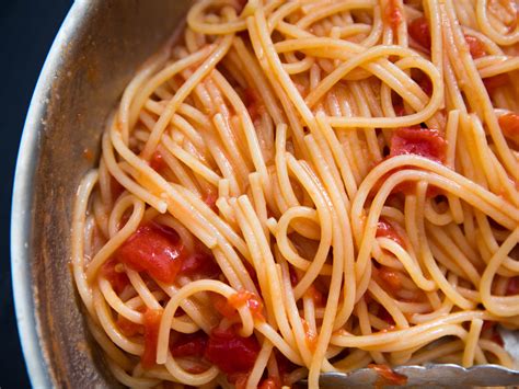 Also, pay attention to the ingredients in the spaghetti sauce you're using. The Right Way to Sauce Pasta | Serious Eats