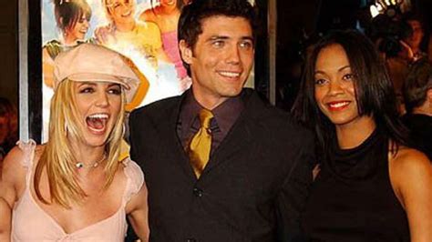 Zoe Saldana Respects Britney Spears India Tv