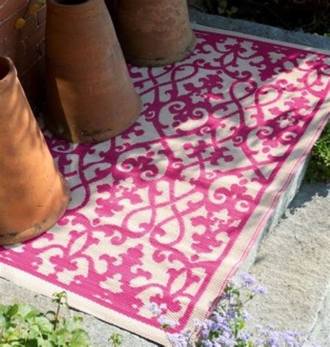 Runder couchtisch eiche glas massivholz wohnzimmertisch. Outdoor-Teppich in Pink - Knalliges Wohnflair - www ...