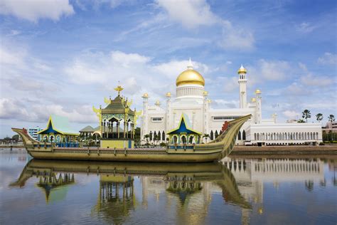 Brunei Darussalam Travel Guide