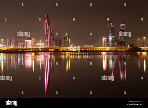 Bahrain Skyline Night Hi Res Stock Photography And Images Alamy