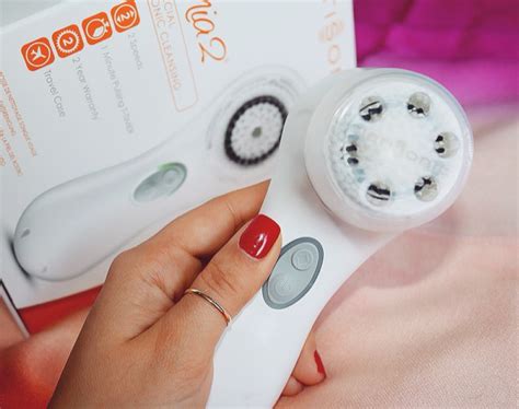 Clarisonic Mia 2 Skin Cleansing System Beauty Bulletin
