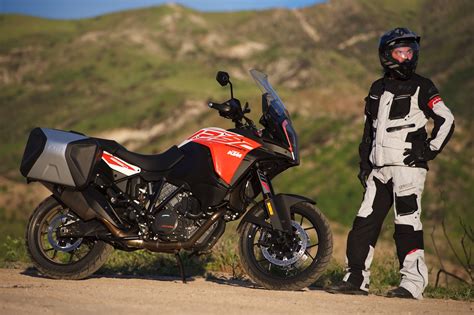 The seat seems to have a forward lean to it, which rotates your lower spine slightly and quickly becomes painful. 2018 KTM 1290 Super Adventure S Review (10 Fast Facts)