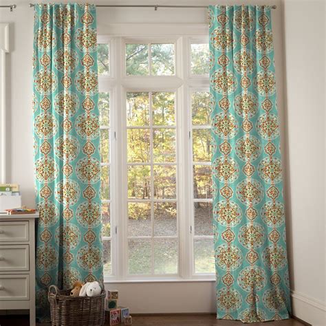 Impeccable coral reef global drapery and upholstery fabric by fabricut. Amazon.com: Carousel Designs Coral and Aqua Medallion ...