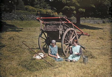 Stunning Rare Color Photos Of 1928 England Full Of Soul And Culture
