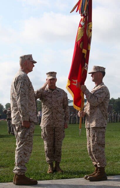 Headquarters Battalion Welcomes New Commander 2nd Marine Division