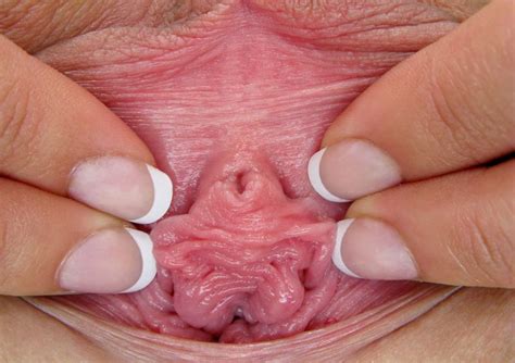 Extreme Close Up Pussy Pee Hole