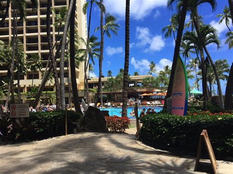 Detailed Review And Photos Hilton Hawaiian Village Waikiki Beach Resort