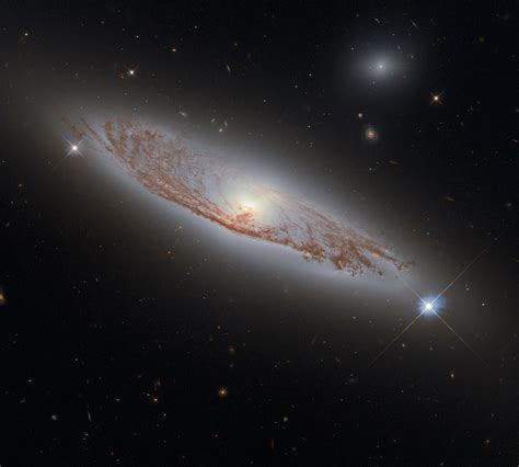 Hubble Captures A Captivating Spiral This Image Shows The Flickr