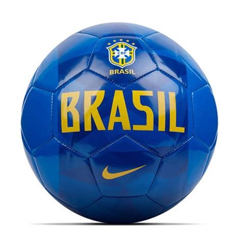 O futebol na veia é um dos maiores portais de futebol do brasil. Compra Bola de Futebol Brasil futebol 2018-2019 (Azul escuro)