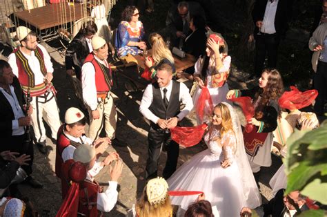 A Wedding In Albania Traditional Wedding Customs