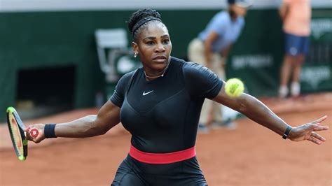 Serena williams' top 5 points from us open 2019! French Open Bans Serena Williams' Black Catsuit, Twitter ...