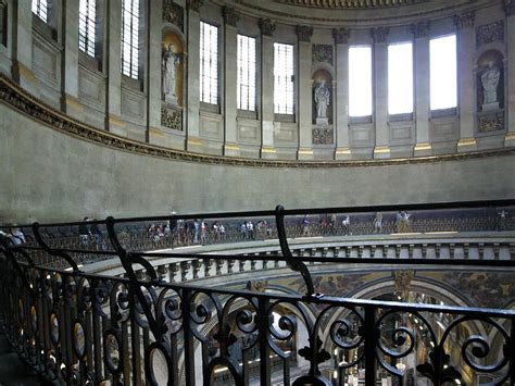 Whispering Gallery, St Pauls Cathedral, London | St pauls 