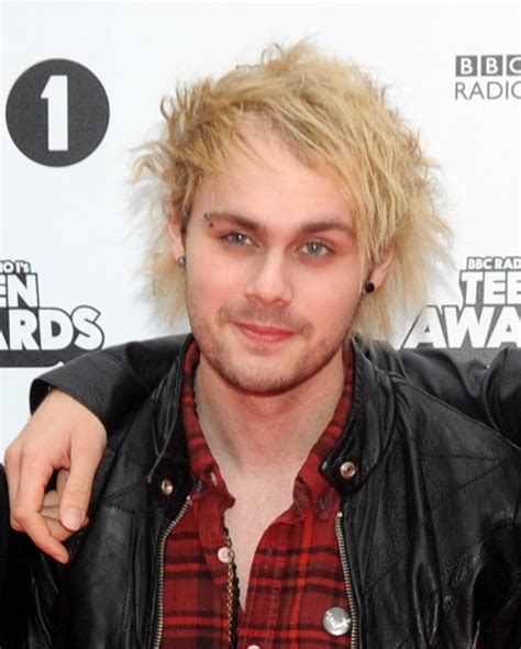 Michael Clifford Picture 22 Bbc Radio 1 Teen Awards 2015 Arrivals