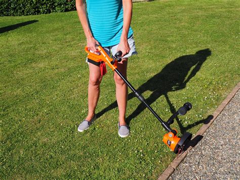 Cordless Strimmer Grass Trimmer Kit Inc V Lithium Battery And Charger