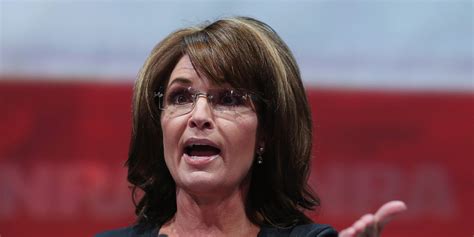 Sarah Palin Slams Obama For Closed Wwii Memorial During Government
