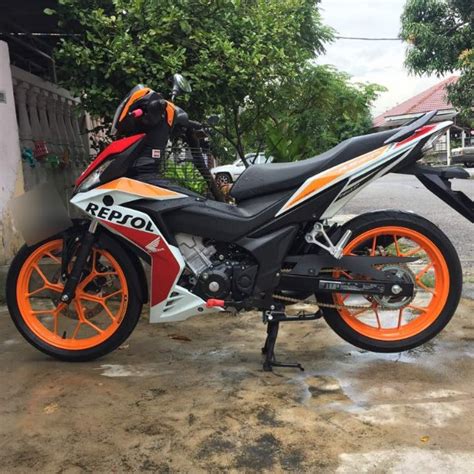 This is my full review of my honda rs150r repsol edition, everything you've heard are all based on my own experiences and. Honda Rs 150 Repsol Modified - Repsol Honda