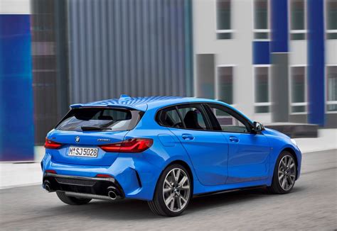 Xdrive gaming chair produce the highest quality, comfortable and cheap gaming chairs. BMW M135i xDrive: Charisma písmene M - Grand Magazine