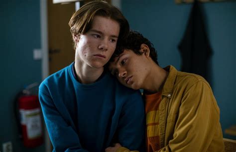 Reseña de babe Royals la serie sueca LGBTQ de Netflix que vale la pena que le eches un ojo