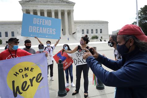 Percent Of Americans Support Legal Status For Daca Dreamers Poll Finds