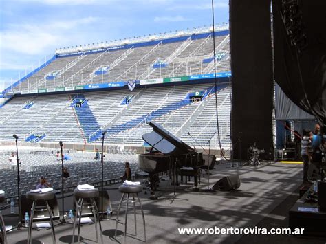 2 3 they also decided to form two teams (one for the argentine third division and the other for the fourth) and chose to sport white shirts. Diario de un afinador de pianos, por Roberto Rovira ...