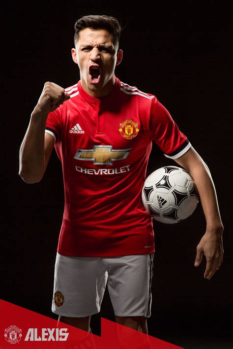 See all the highlights from a memorable afternoon for casey stoney's side as manchester united women picked up an important three points in their first. Официально: Санчес - игрок «Манчестер Юнайтед ...