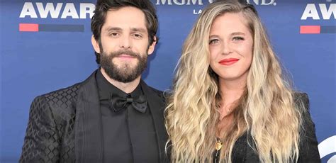 All Things You Need To Know Thomas Rhett And Lauren Akins Real Love