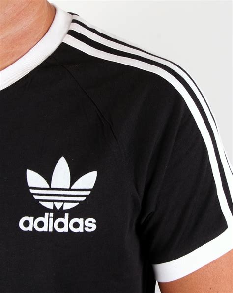 Buy the adidas 3 stripe tee in bright red from end. Adidas Originals Retro 3 Stripes T-shirt Black,california ...