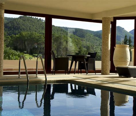 Make restaurant reservations and read reviews. Hotel La Escondida, Penaguila | Luxury and Boutique Hotels