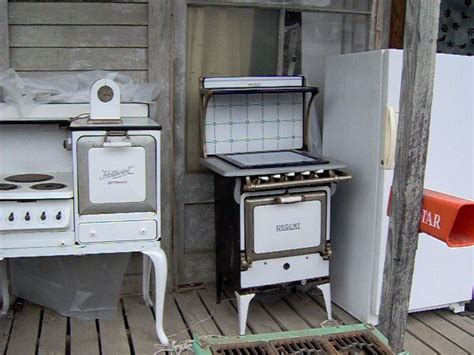 Missouri amish furniture makers produce bedroom suites, dining room sets, office. 36 best images about 1915 W Lincoln St Springfield,MO ...